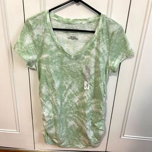 Short sleeve maternity shirt